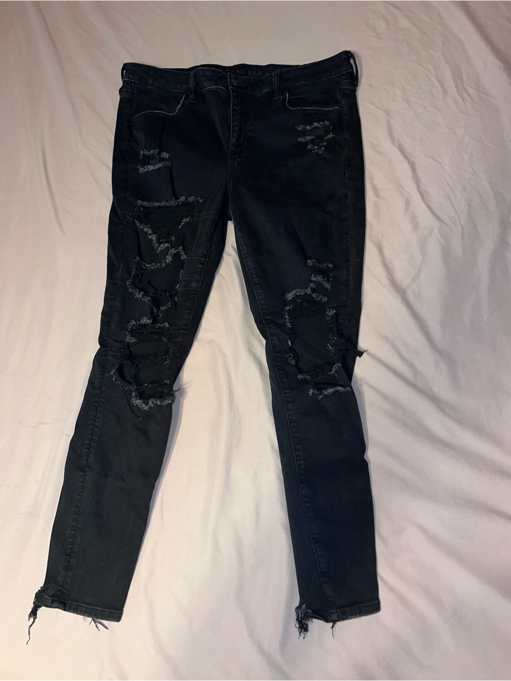 American Eagle Outfitters Black Distressed Skinny Jeans